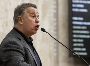 177456510569c5b6f1c1a0e_1774565105_3x2_rt