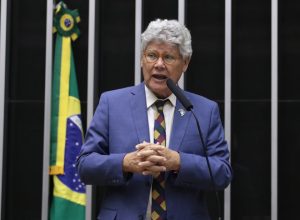 chico-alencar-pl-bandeira-do-brasil-1