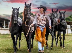 maria-jornada-caldas-e-domadora-de-cavalos